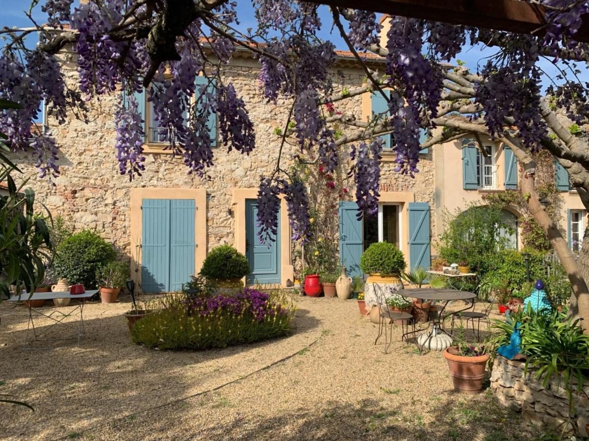 La Maison De Justine Grimaud Luaran gambar